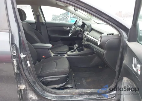 2019 Kia Forte Fe z USA, uszkodzony, nr VIN 3KPF24AD0KE106908